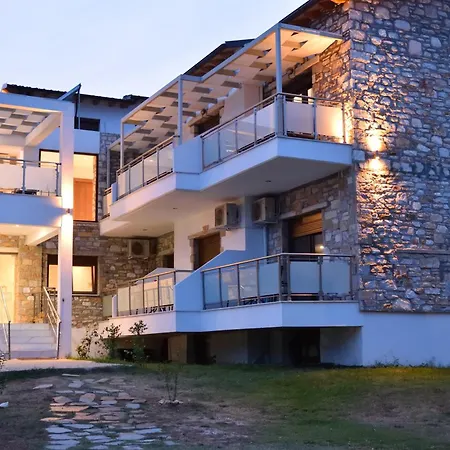 Dioscuri Deluxe Apartments 3*